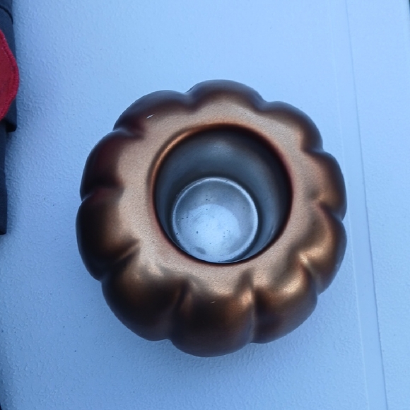 Yankee Candle Copper Pumpkin Holder - Picture 3 of 4